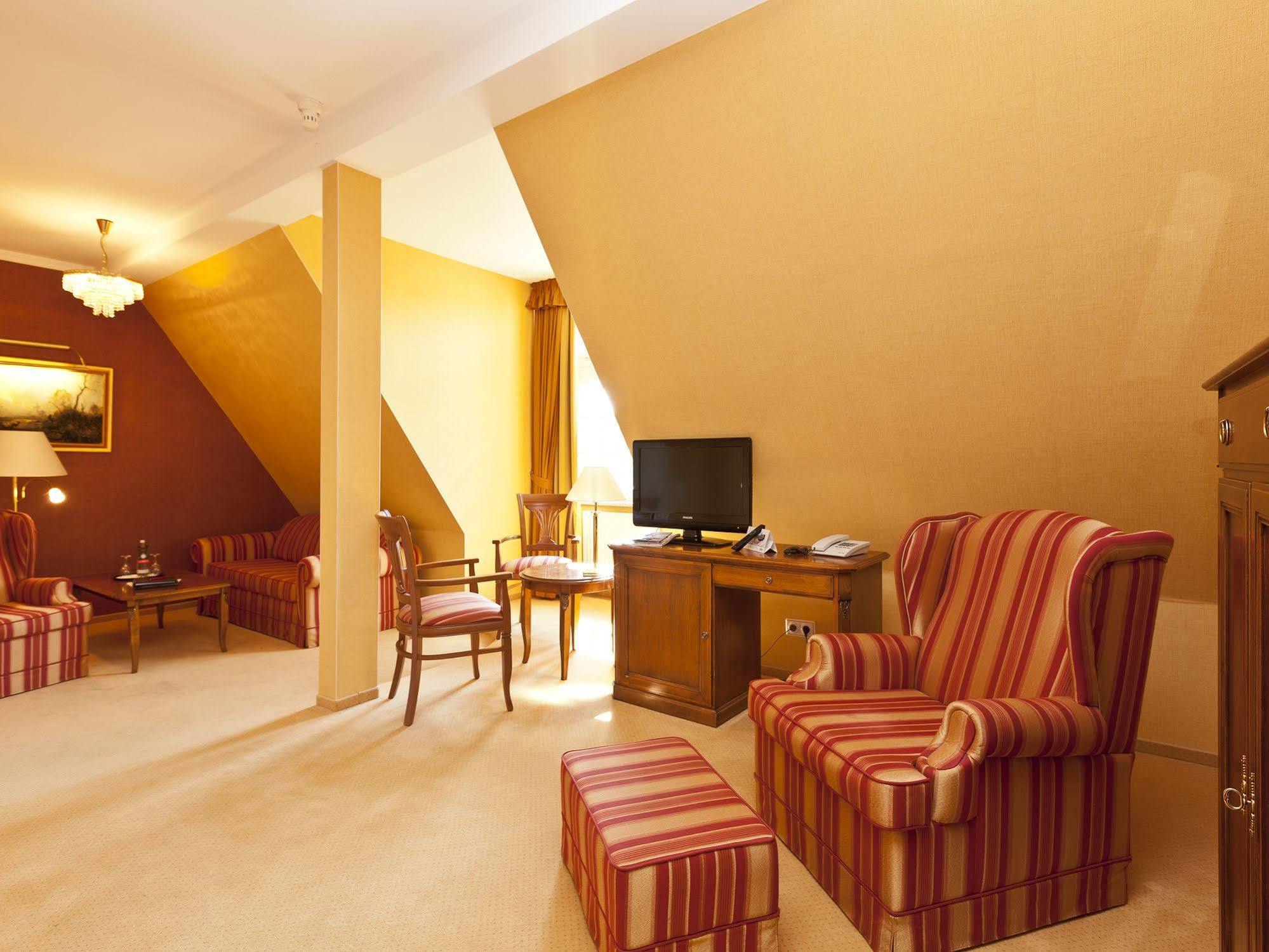Seehotel Schloss קלינק מראה חיצוני תמונה