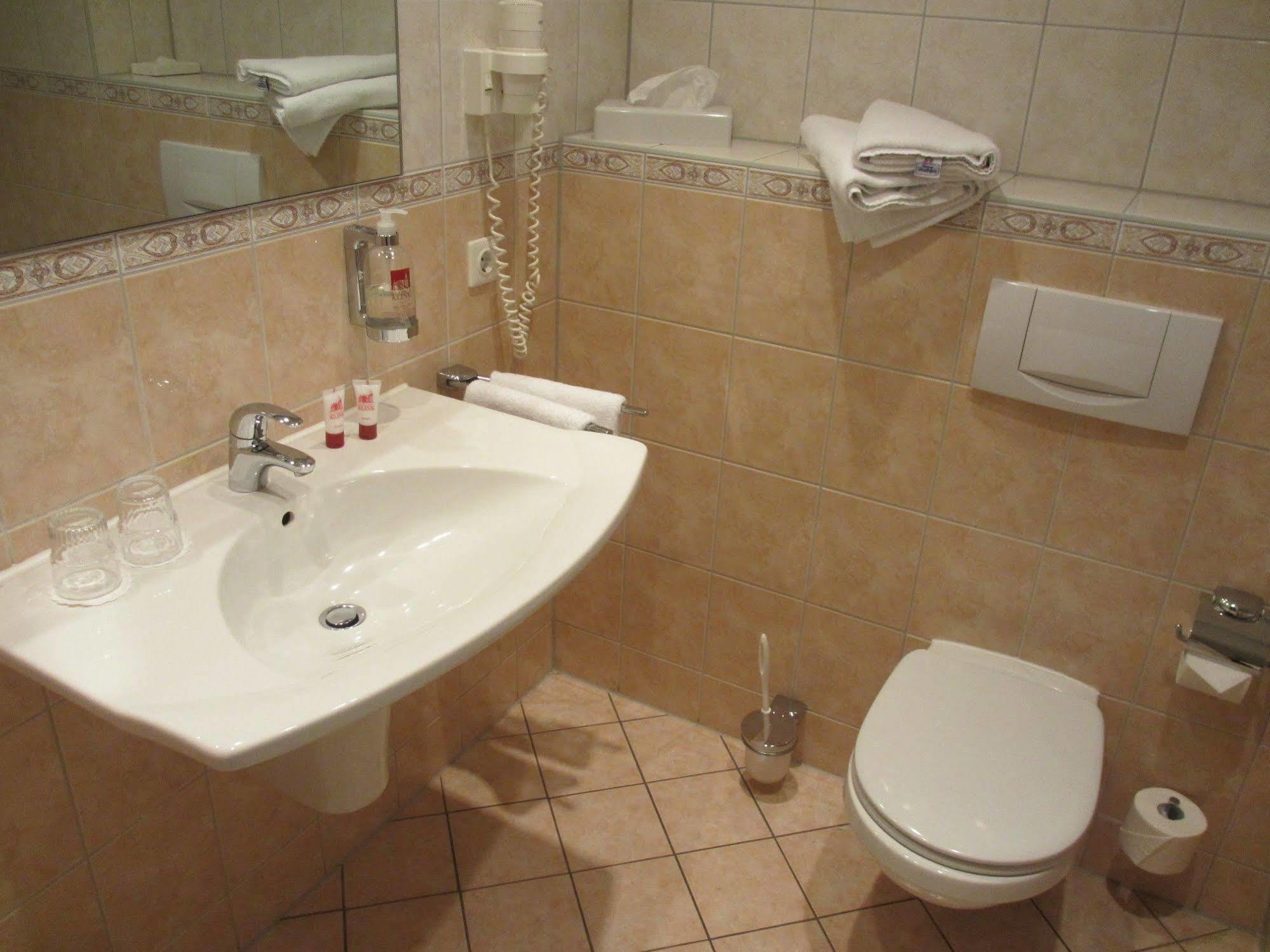 Seehotel Schloss קלינק מראה חיצוני תמונה